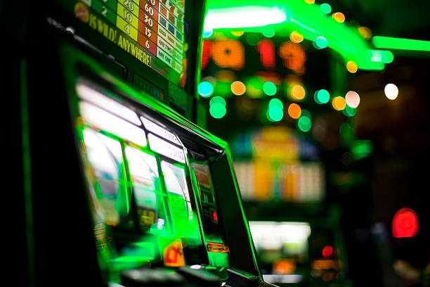Live-dealer blackjack table on macan cuan